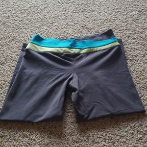 Calvin Klein Yoga Capris